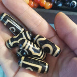 5pcs/lot Ivory Yellow Horseshoe Pattern Tibetan Agate Dzi 2/3/4 Eyes