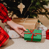 600 pcs Holly Leaves Patches for DIY Christmas Decor