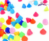 600pcs 10mm Acrylic Studs Single Row Spikes with Straight Holes