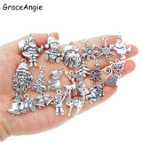 60PCS Christmas Charms Mix Santa Claus Jewelry Findings Keychain