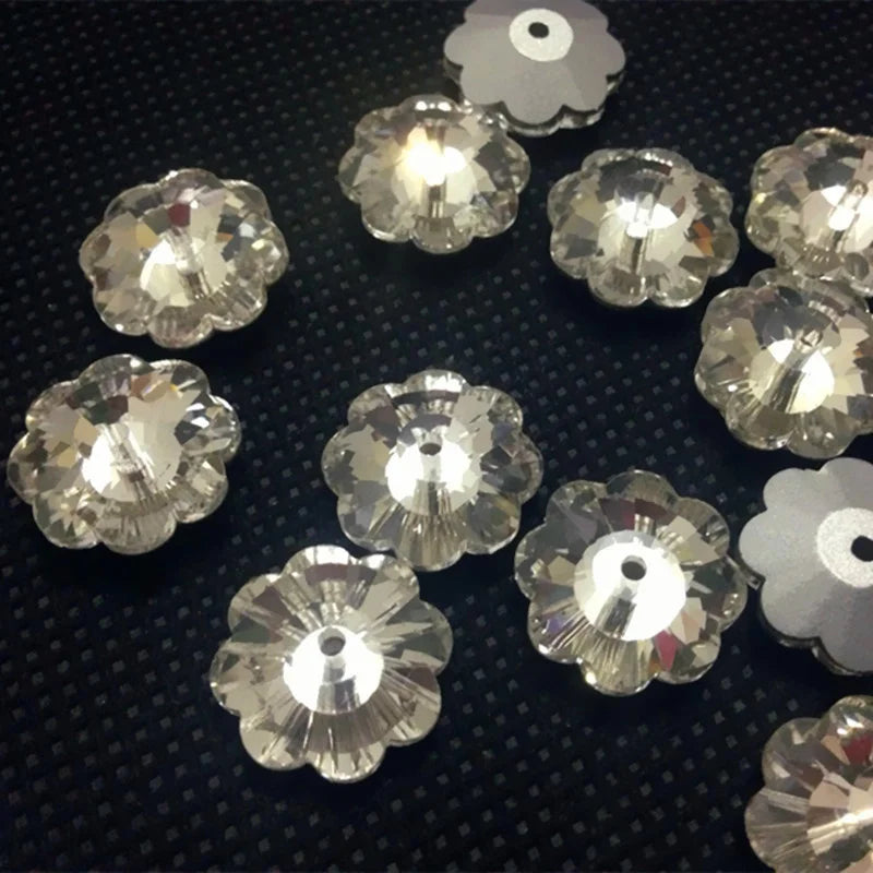 3700 Marguerite Lochrose (Foiled) Crystal AB&Clear Sew-on Stone
