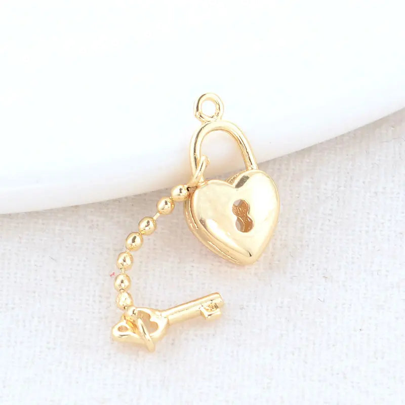 7.5MM 14K Brass Heart & Key Charms Pendants Jewelry Making Supplies DIY