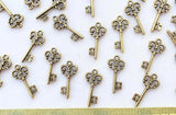 700pcs Skeleton Keys Antique Bronze Pendants Charms Wedding Embellishment