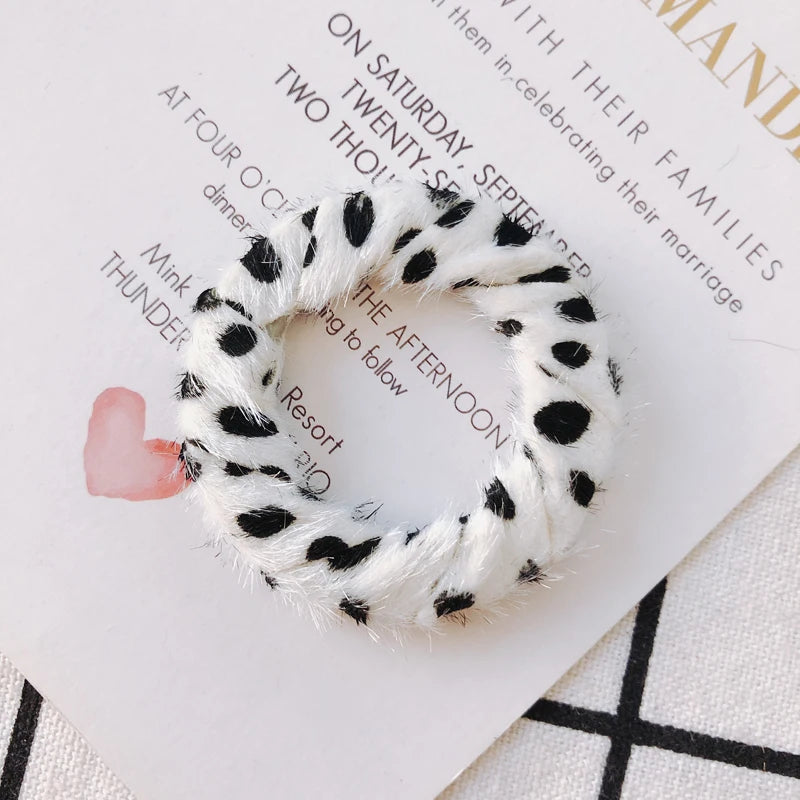 Leopard Fabric Circle Earrings for Autumn/Winter