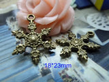 80 Antiqued Bronze Snowflake Charms, 18*23mm