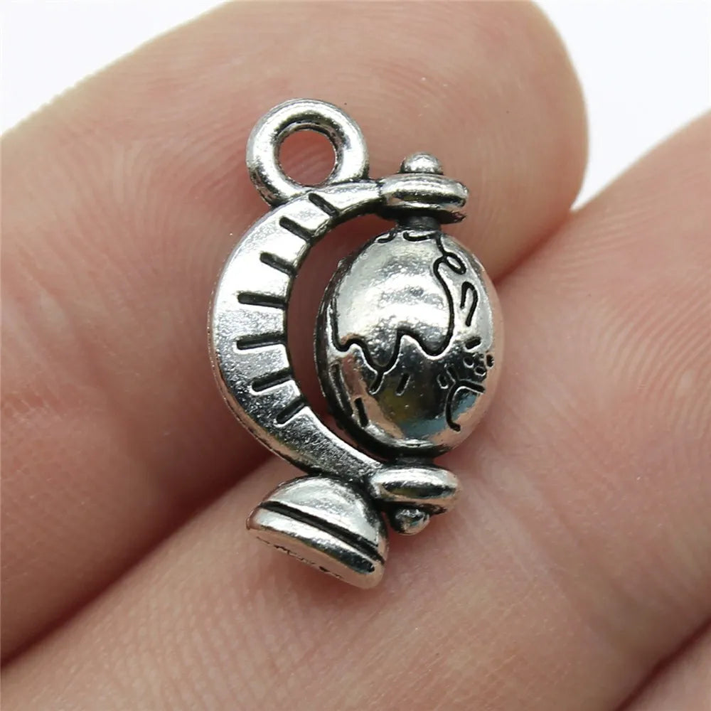 80pcs 17x12mm Globe Charms Antique Silver Pendant Charms