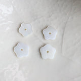 Natural Freshwater Shell Flower Earring Beads Jewelry 80Pcs