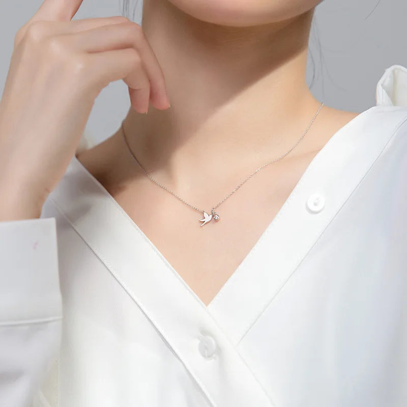 925 Silver CZ Pendant Necklace Bird Animal Minimalism Vintage Jewelry