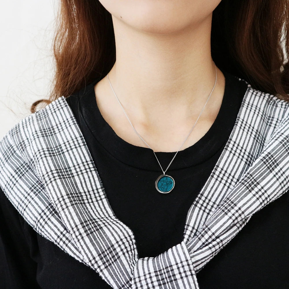 Vintage Round Turquoise Pendant Necklace for Women