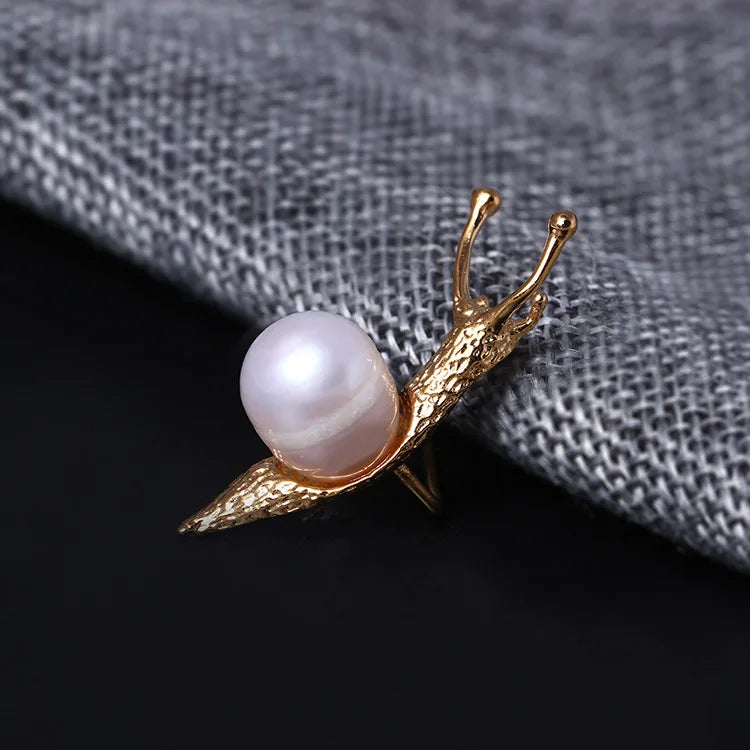 925 Silver Snail Pearl Brooch Women Men Suit Accessory