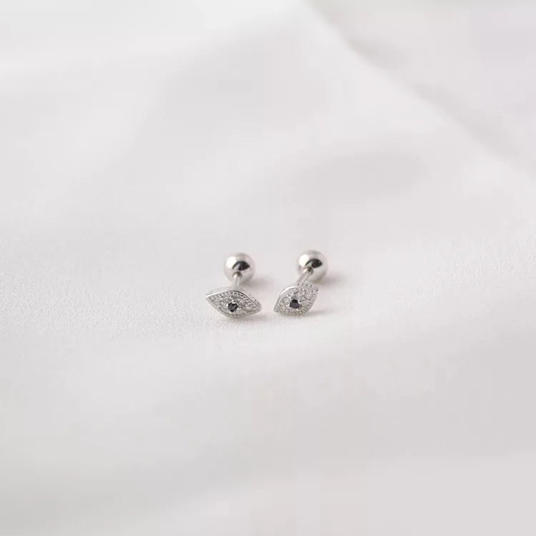 925 Silver Devil's Eye Heart Stud Earring