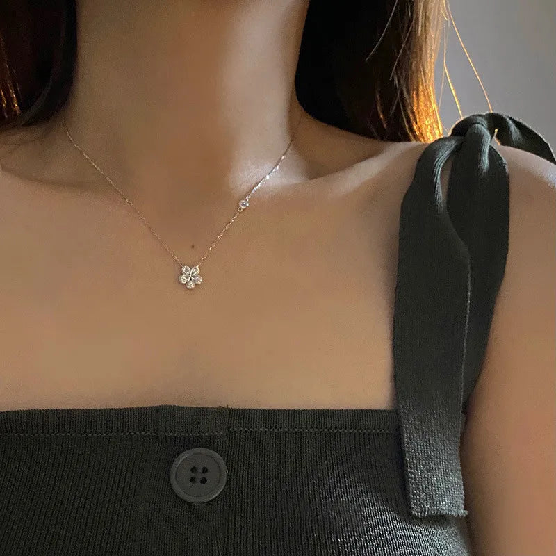 925 Silver Flower Necklace Flash Diamond Plum Chain