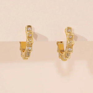 925 Silver Mini Tapered Hoop Earrings 18K Plated Huggie Earrings For Women