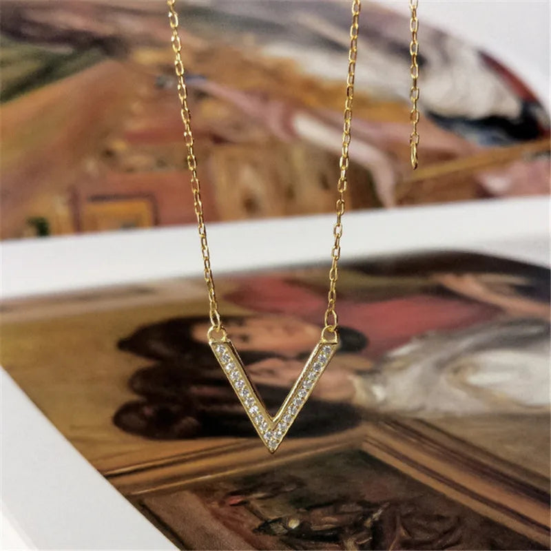 925 Silver V-Shaped Necklace Pav? Zircon Women Charm Jewelry