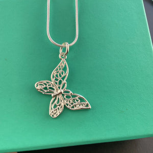 925 Silver Butterfly Pendant Necklace Women Charm Jewelry