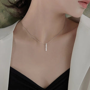 925 Silver Necklace with Flash Diamond Pendant