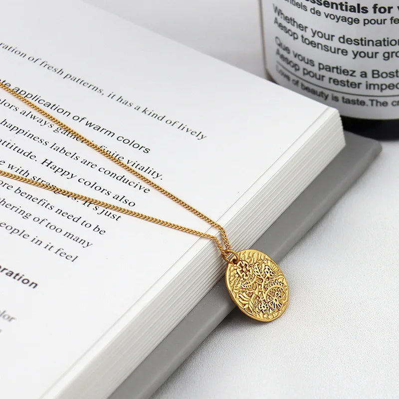 925 Silver Moon Necklace Round Pendant