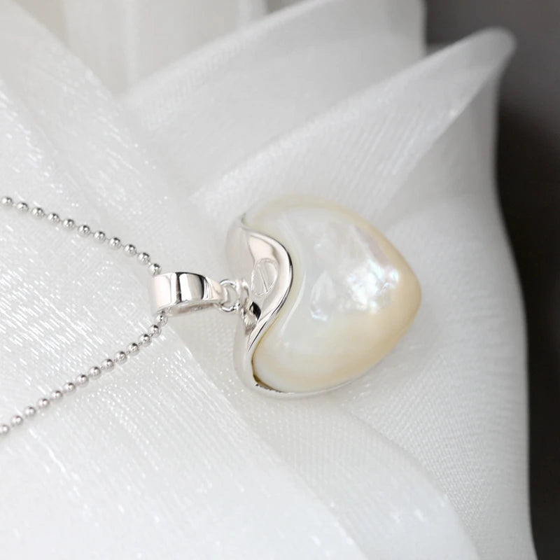 925 Silver Pendant Natural Pearl Shellfish Heart Shaped Lady Jewelry Gift