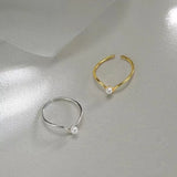 925 Silver V-shaped Pearl Ring for Women Wedding Party Jewelry