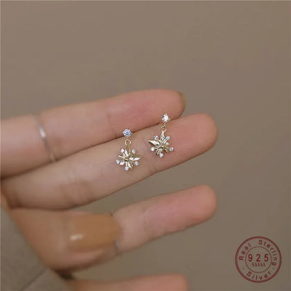 925 Sterling Silver Small Fresh Flower Crystal Earrings