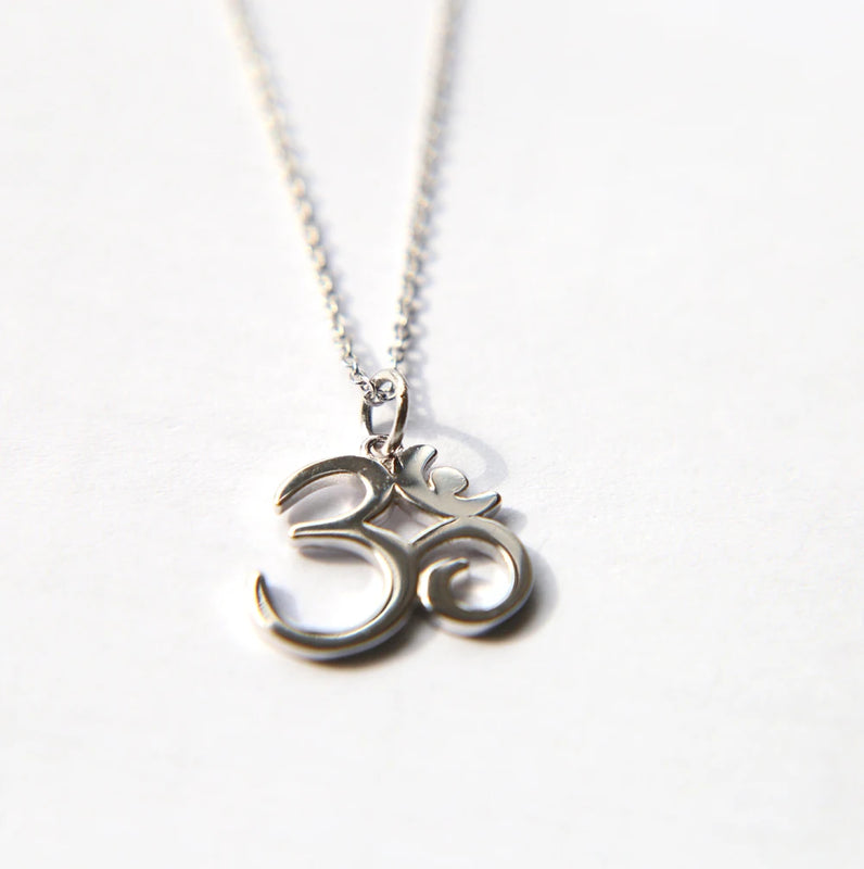 925 Silver Om Oh Yoga Pendant Necklace
