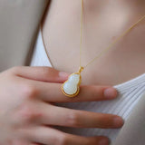 925 Silver Hetian Chalcedony Gourd Pendant Necklace Chinese Palace Charm Jewelry