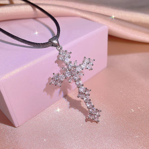 925 Silver Cross Necklace Female Pendant Light Niche Sense Clavicle Chain