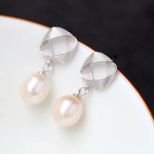 925 Silver Earrings with Natural Pearl