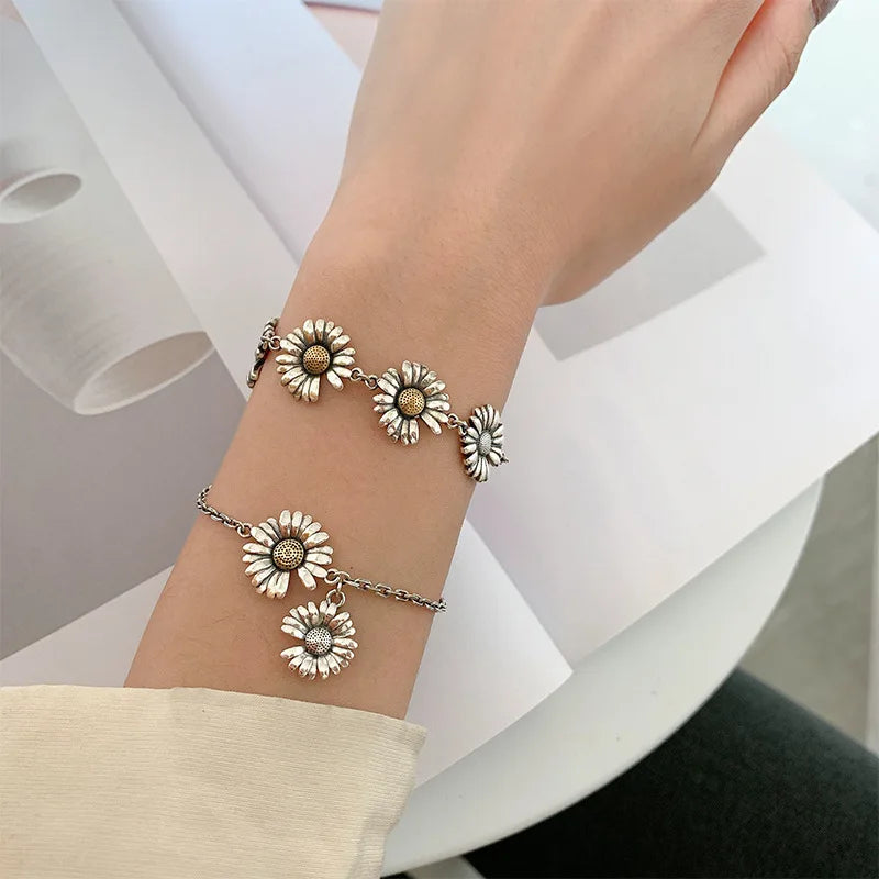 925 Sterling Thai Silver Bracelet with Niche Chrysanthemum