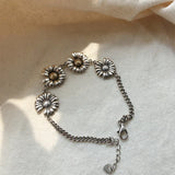 925 Sterling Thai Silver Bracelet with Niche Chrysanthemum