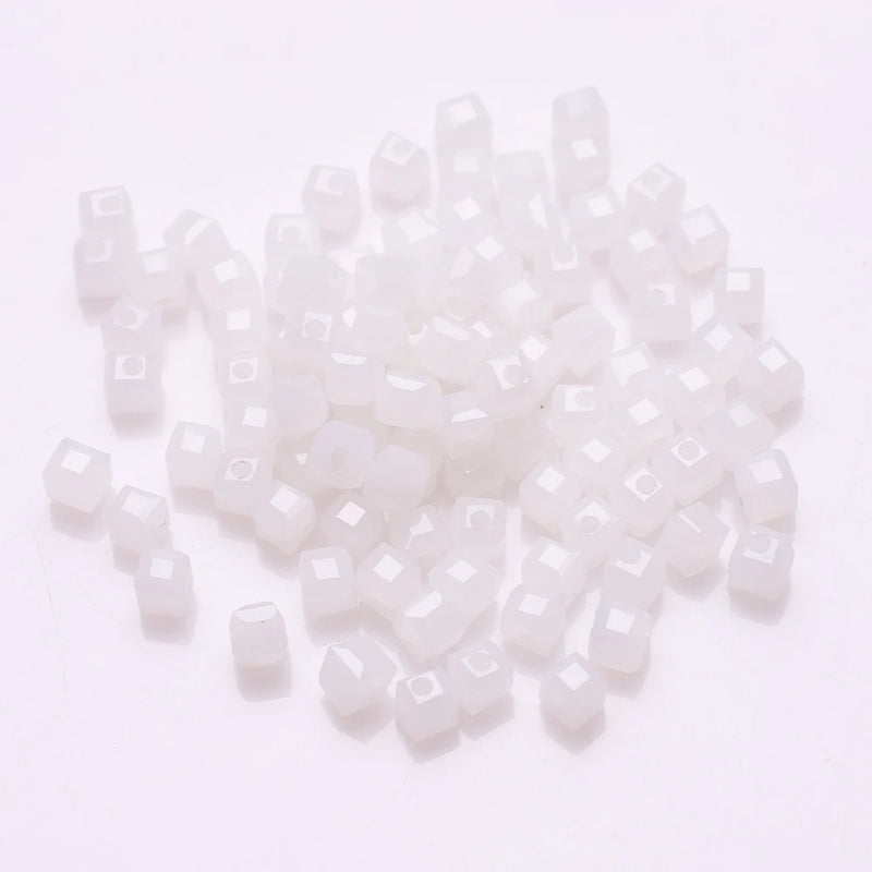 95Pcs 6mm Square Faceted Crystal Cube Glass Beads DIY Jewelry Making