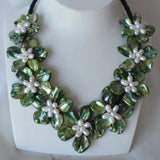 Shell Flower Freshwater Pearl Necklace - 18 Inch