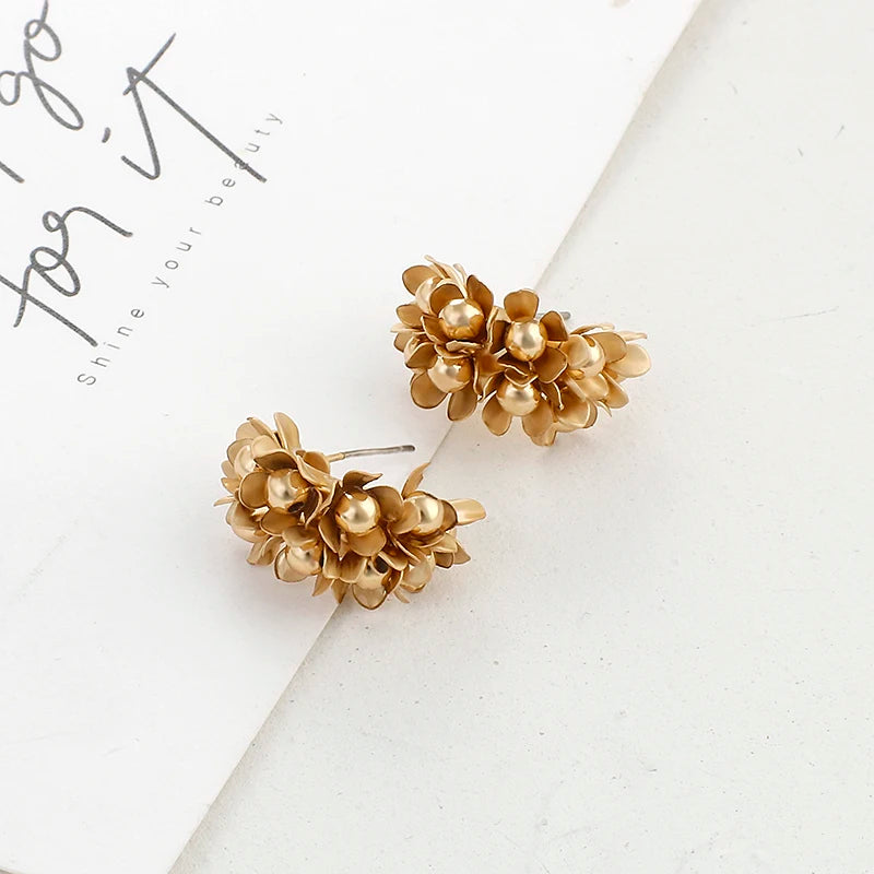 Vintage Metal Flower Big Stud Earrings For Women Western Jewelry