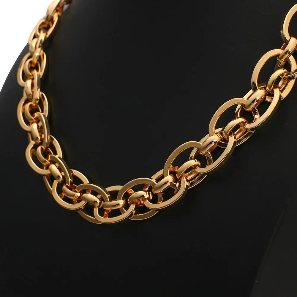 Vintage Exaggerated Golden Chunky Hoop Metal Necklace