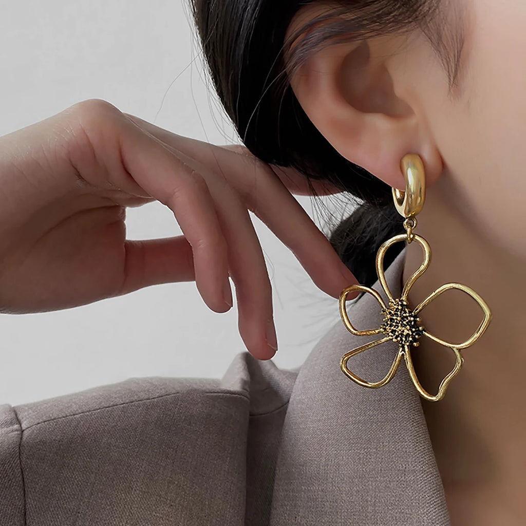 Vintage Hollow Flowers Drop Dangle Earrings Retro Geometric Floral Metal Jewelry
