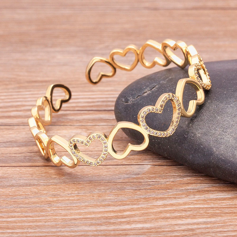 Romantic Hollow Stitching Women Adjustable Heart Bracelet