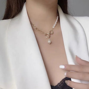 Baroque Pearls Toggle Clasp Choker Necklace