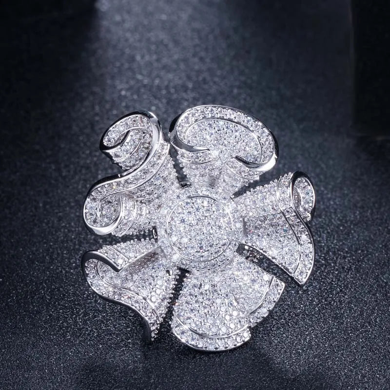 ANGELCZ Cubic Zircona Floral Wedding Ring AR058