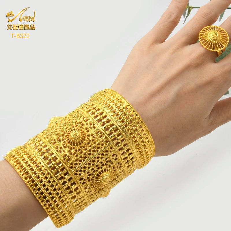 Dubai Ethiopia 24K Plated Big Bangles With Ring Wedding Banquet Jewelry