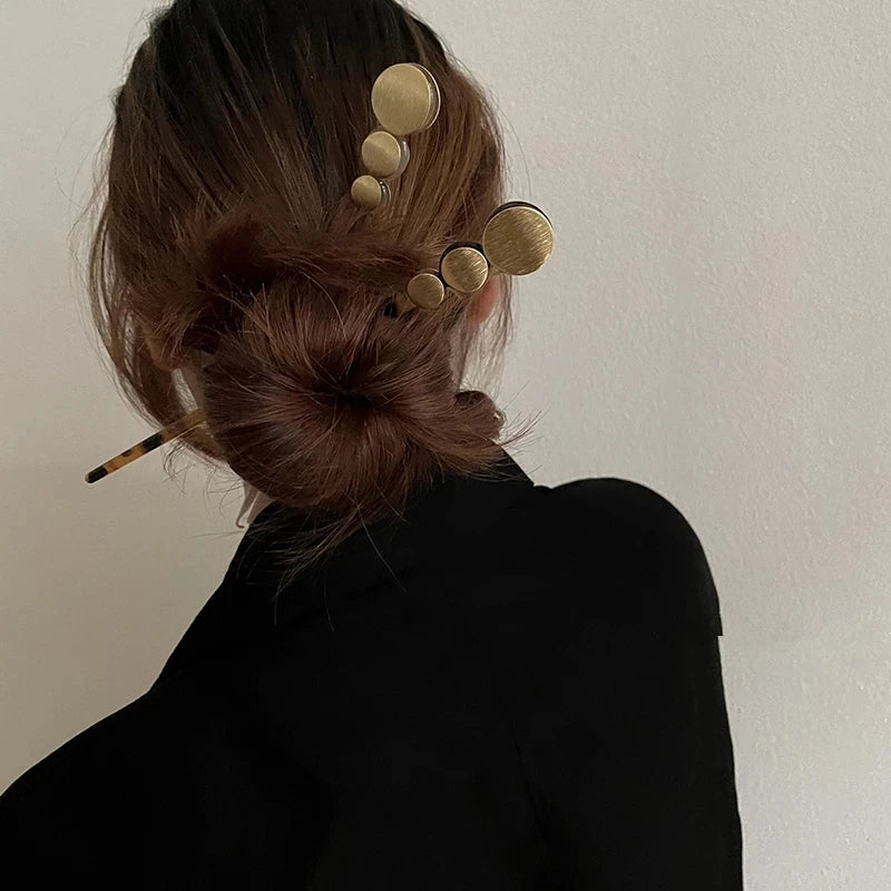Retro Multicolor Resin Imitated-pearl Hairpin for Women Hair Styling