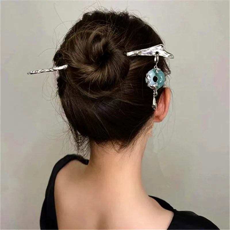 AOMU Punk Silver Geometric Metal Hairpins for Women
