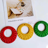 Acrylic Plastic Circle Weave Pendant 10pcs KP2605