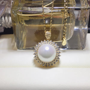 Zircon Diamond Pendant Necklace High Carbon Jewelry
