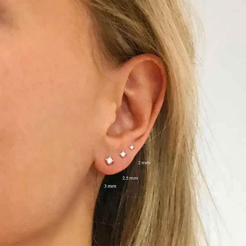 925 Silver Round Rhinestone Stud Earrings 3PCs