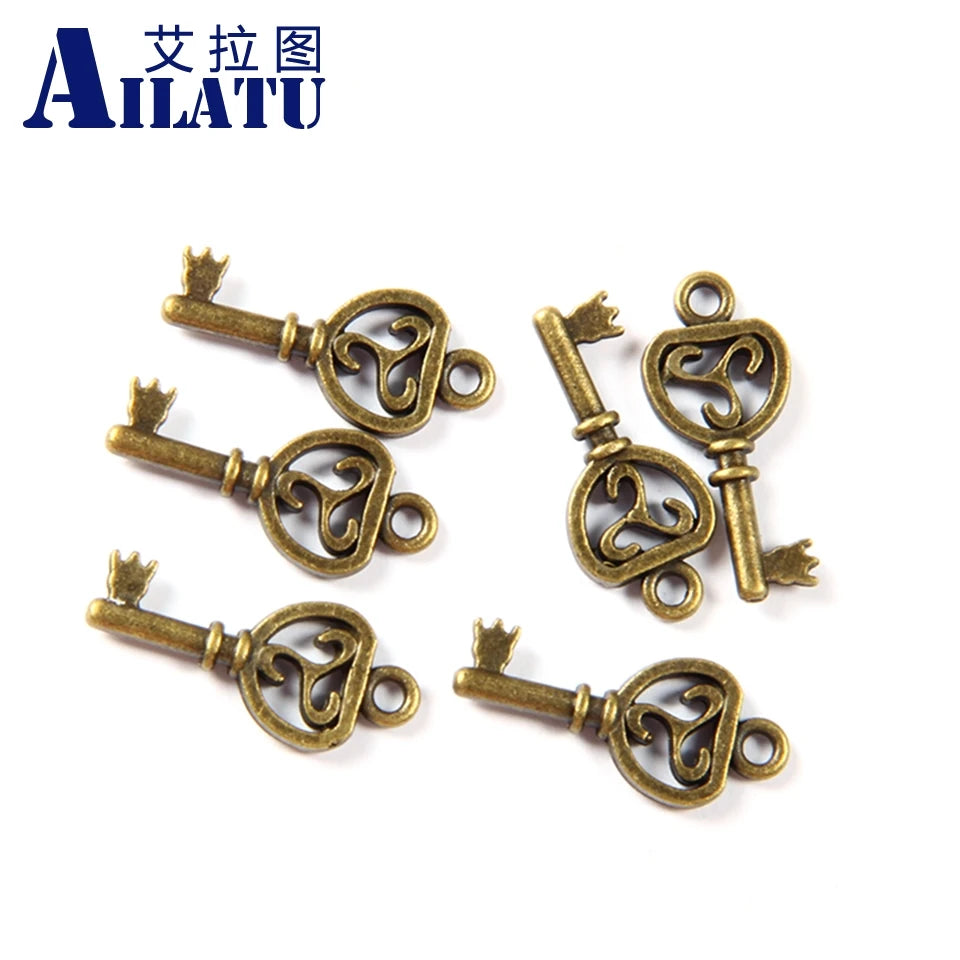 Bronze Key Pendant Zinc Alloy For DIY Necklace Jewelry