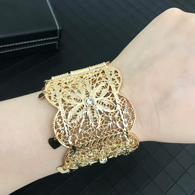 Algerian Flower Cutout Bracelet Big Size Wrist Accessory