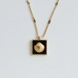 18K Acrylic Shell Clavicle Chain Necklace Summer Pendant Jewelry