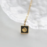 18K Acrylic Shell Clavicle Chain Necklace Summer Pendant Jewelry