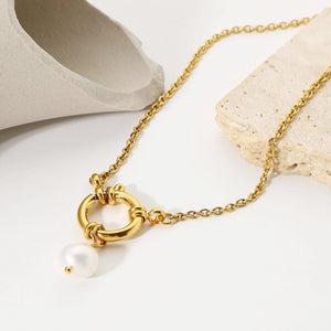 18K Freshwater Pearl Pendant Necklace Sailor Clasp Accessory