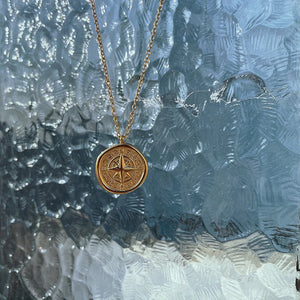 18K Fire Paint Compass Clavicle Necklace Pendant